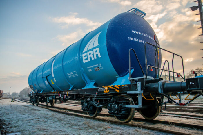 Rail Tanker Wagon - Image 5